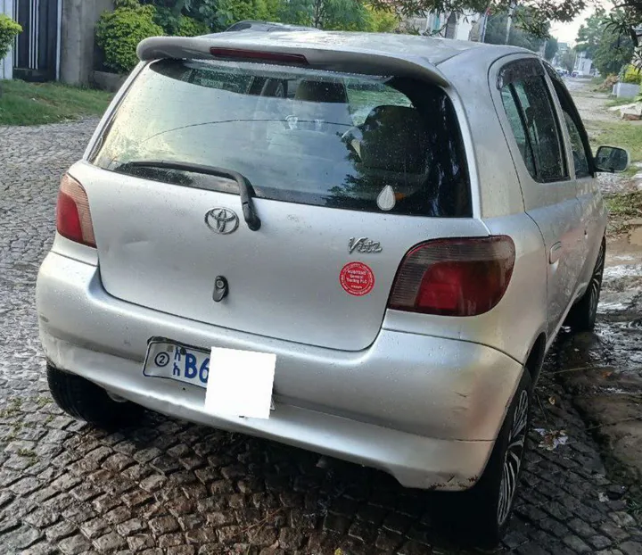 Toyota Vitz 2001 Automatic – photo 6