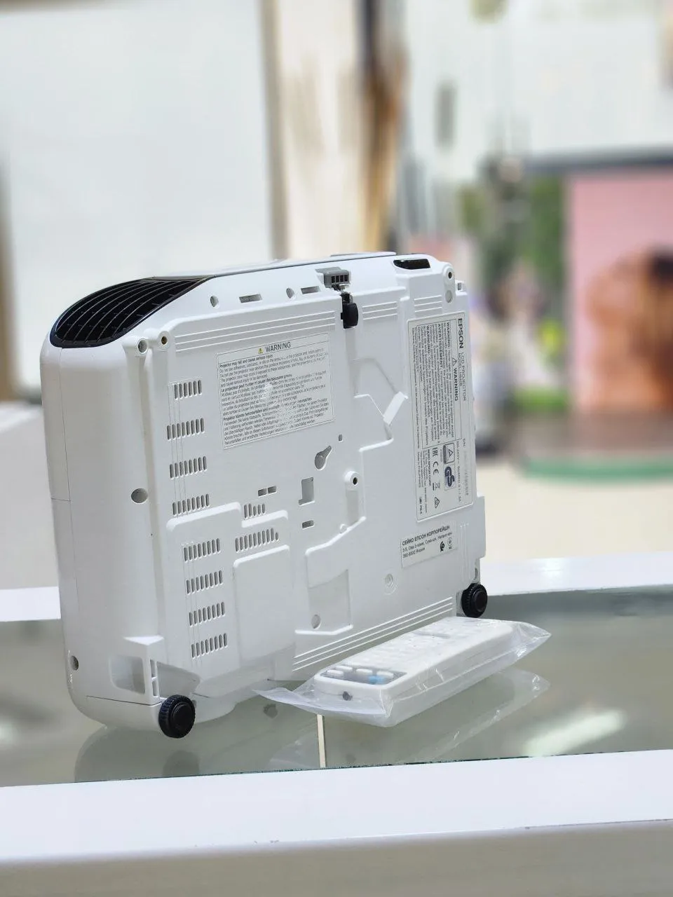 Epson EB-S41 Projector – photo 4