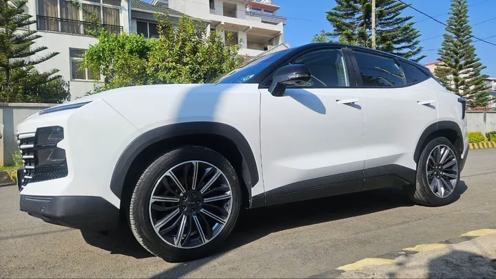 Jetour X70 Plus 2023 SUV – photo 3