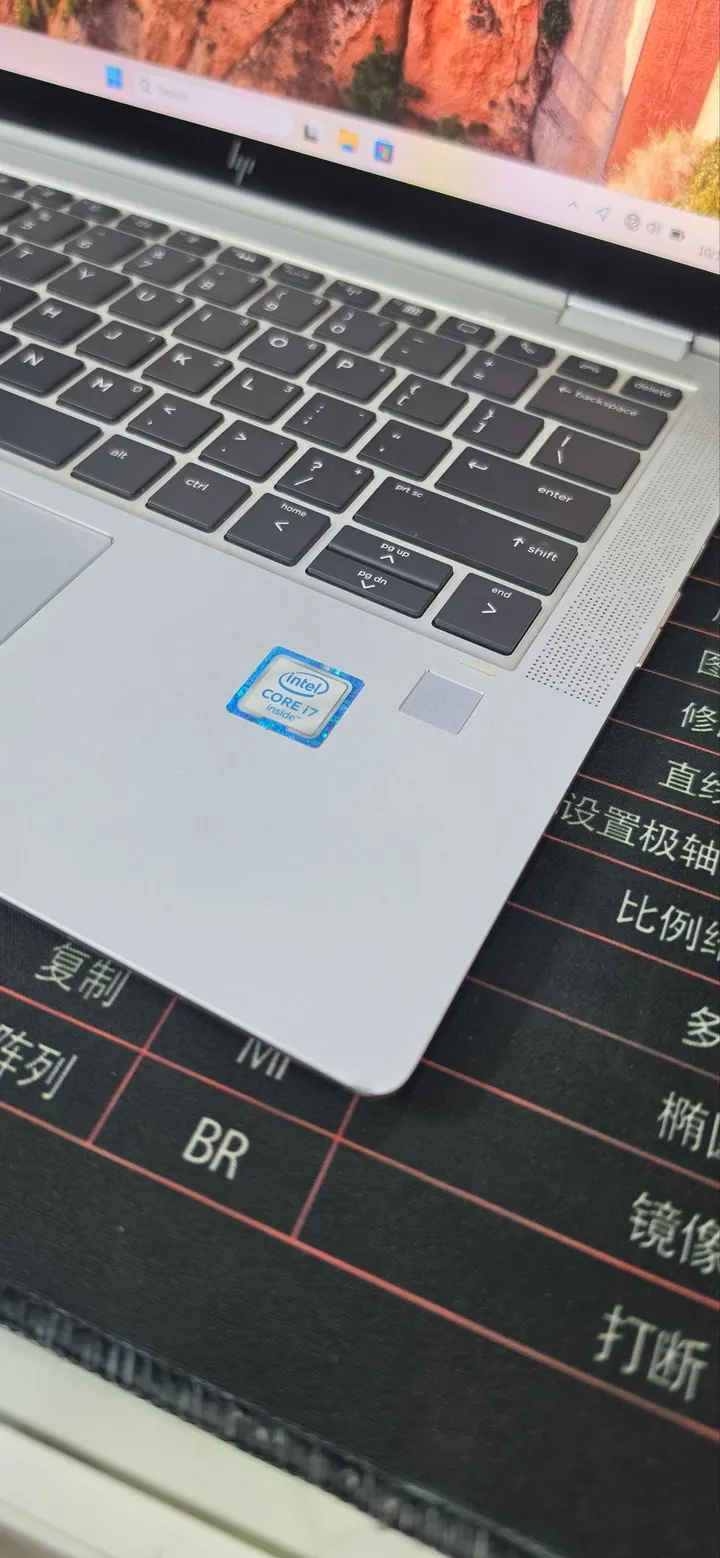 HP EliteBook X360 1030 G3 Laptop – photo 3