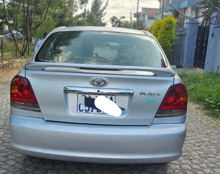 Toyota Platz 2005 Automatic – photo 3