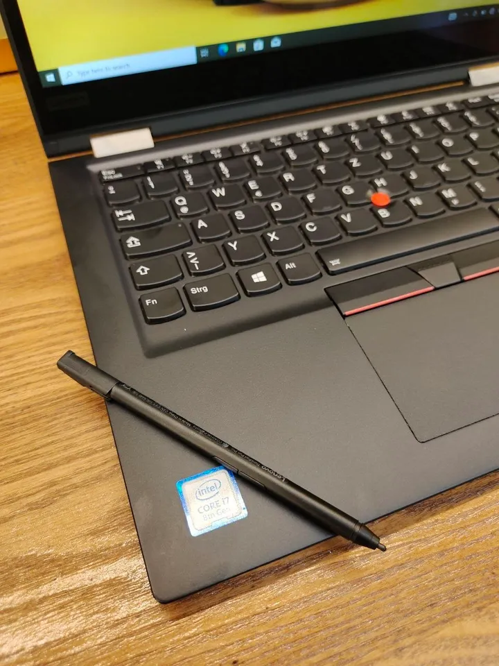 Lenovo ThinkPad Yoga X390 Laptop – photo 4