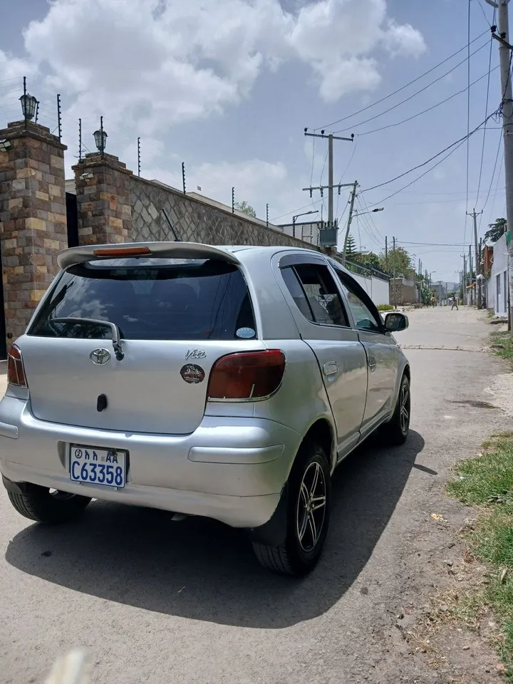 Toyota Vitz 2004 Automatic – photo 9