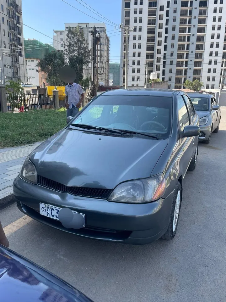 Toyota Platz 2001 Automatic – photo 4