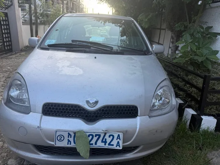 Toyota Hatchback 2001 Model – photo 3