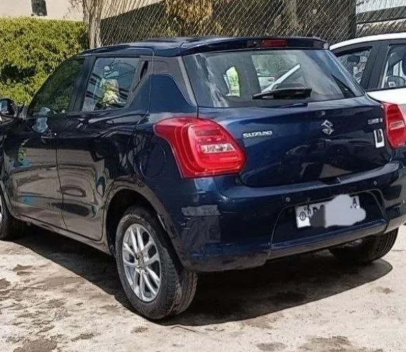 2021 Suzuki Swift Automatic – photo 3