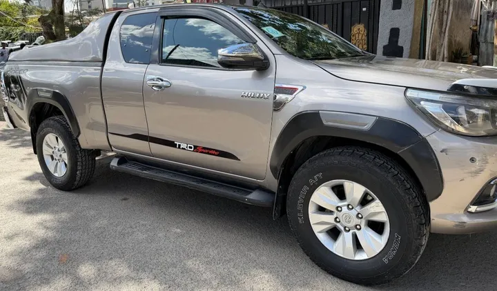 Toyota Hilux Revo 2018 – photo 4