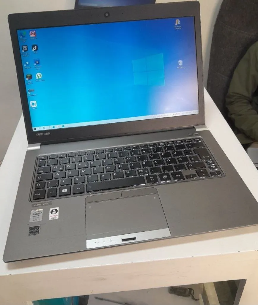 Toshiba Portege Core i5 Laptop – photo 3