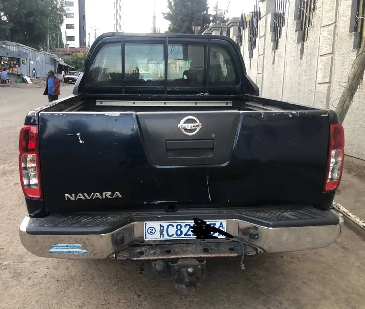 Nissan Navara Automatic 2009 – photo 5