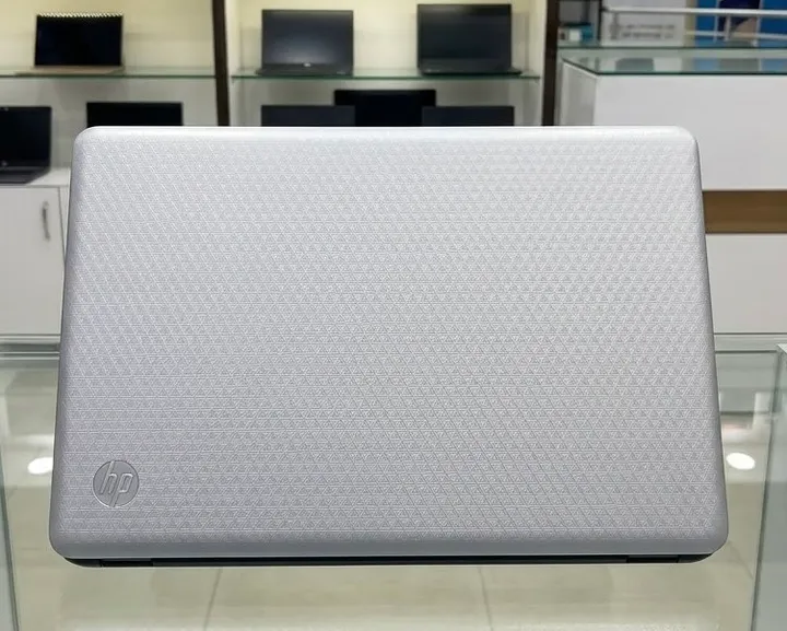 HP Compaq 14 inch Laptop – photo 3