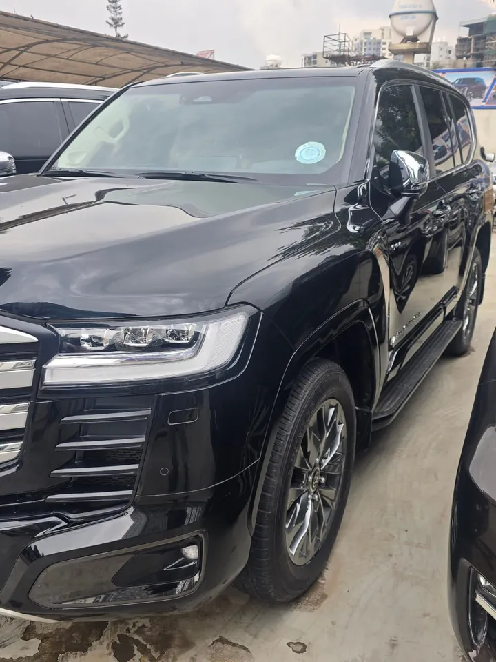 Toyota Landcruiser V6 VXR Hybrid – photo 5