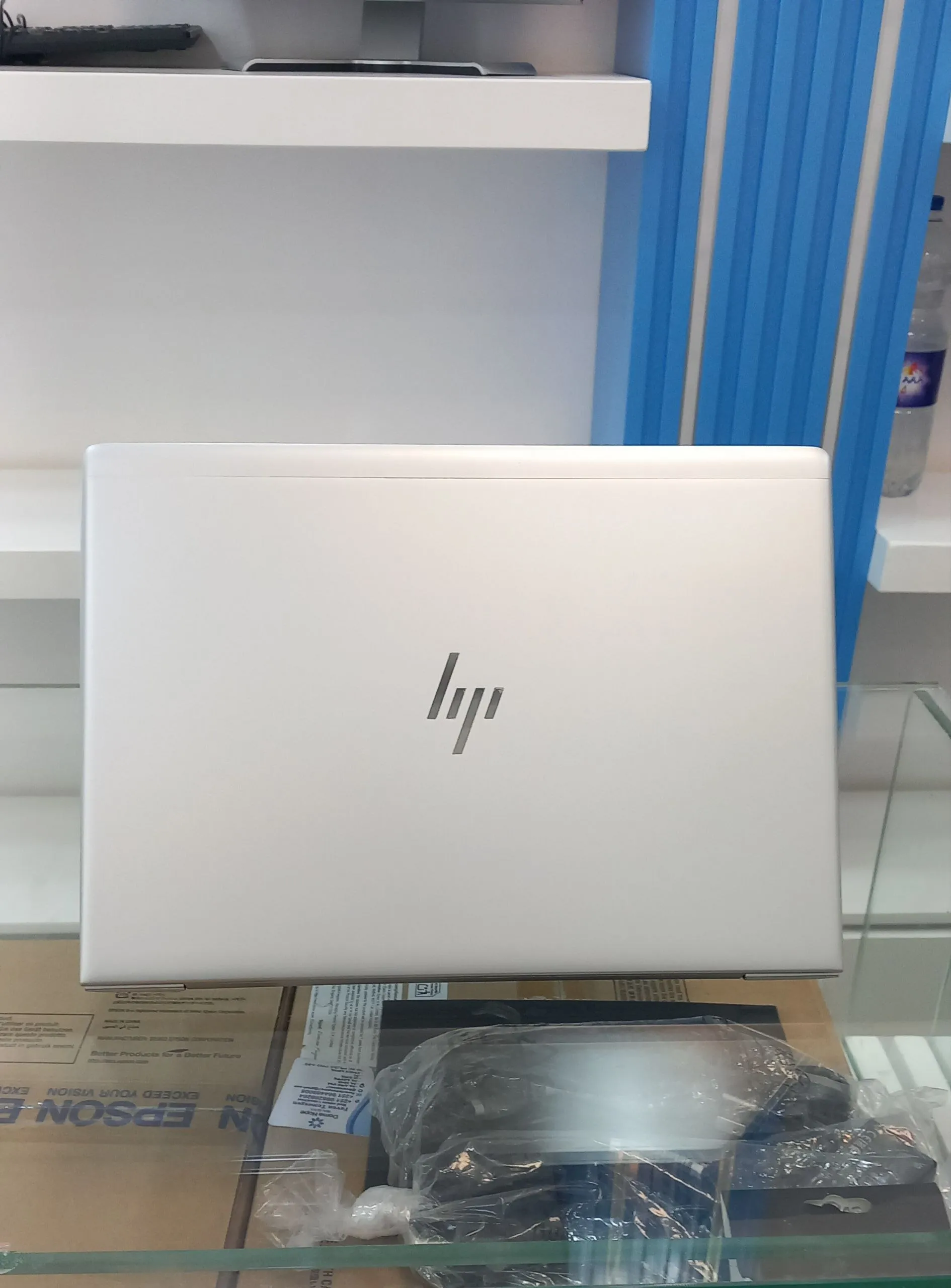 HP EliteBook 840 G6 i7 Laptop – photo 4