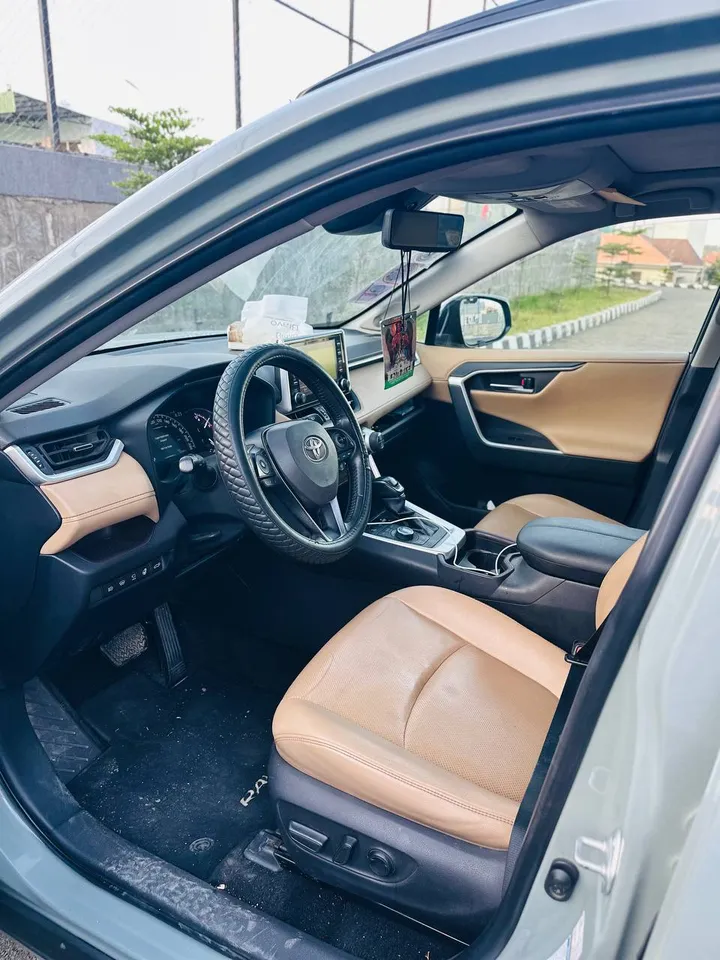 Toyota RAV4 2020 Automatic – photo 3