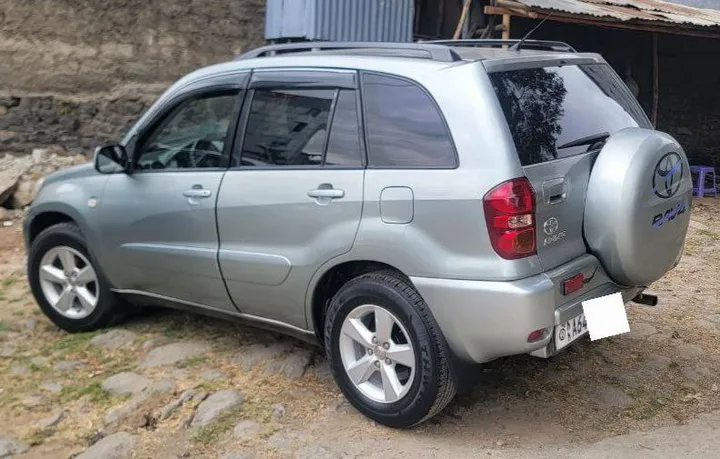 Toyota RAV4 2005 Manual 1800cc – photo 4
