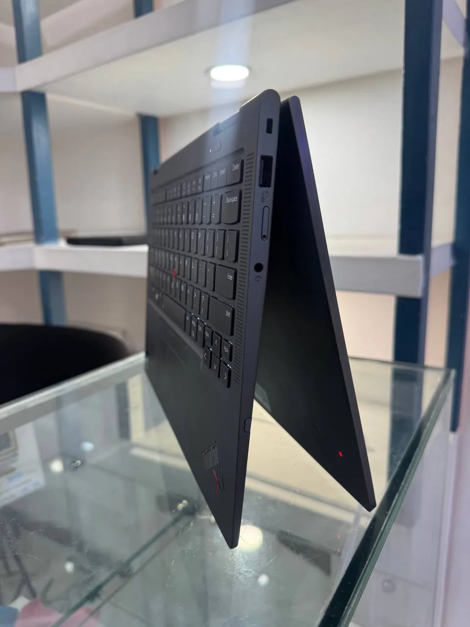 Lenovo ThinkPad X1 Yoga i7 11th Gen – photo 4