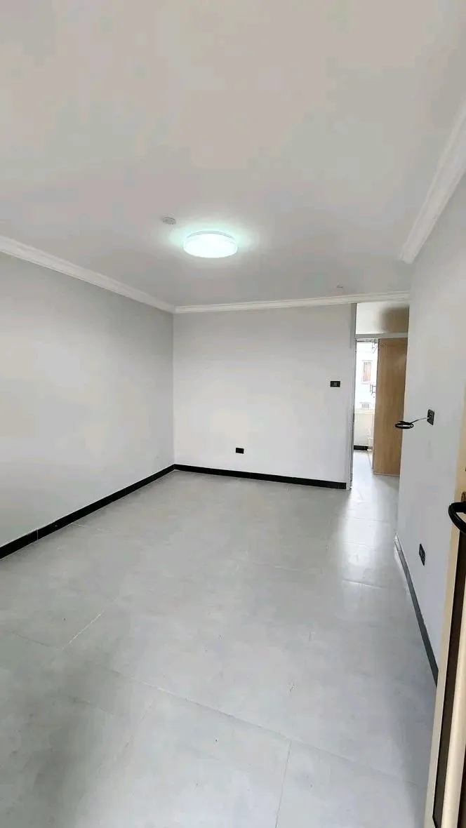 1 Bedroom Summit Condominium – photo 3