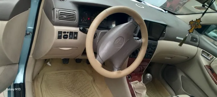 Toyota Corolla 2006 Manual – photo 4