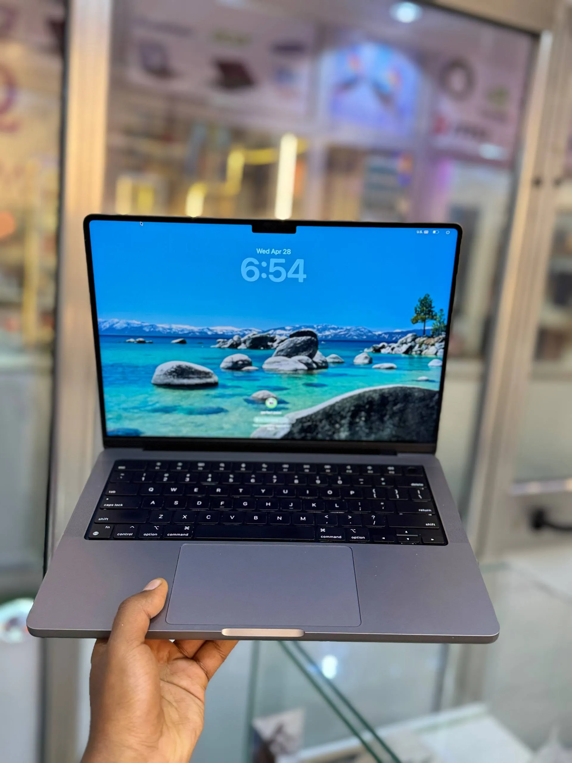 Apple MacBook Pro M1 Pro 14-inch – photo 6
