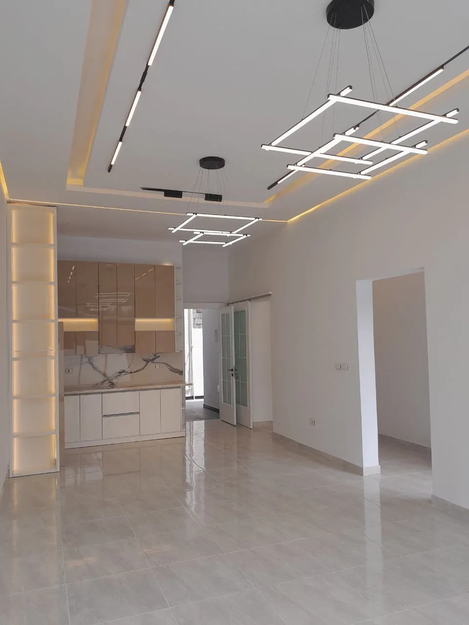 Modern 4 Bedroom Villa in Summit – photo 6