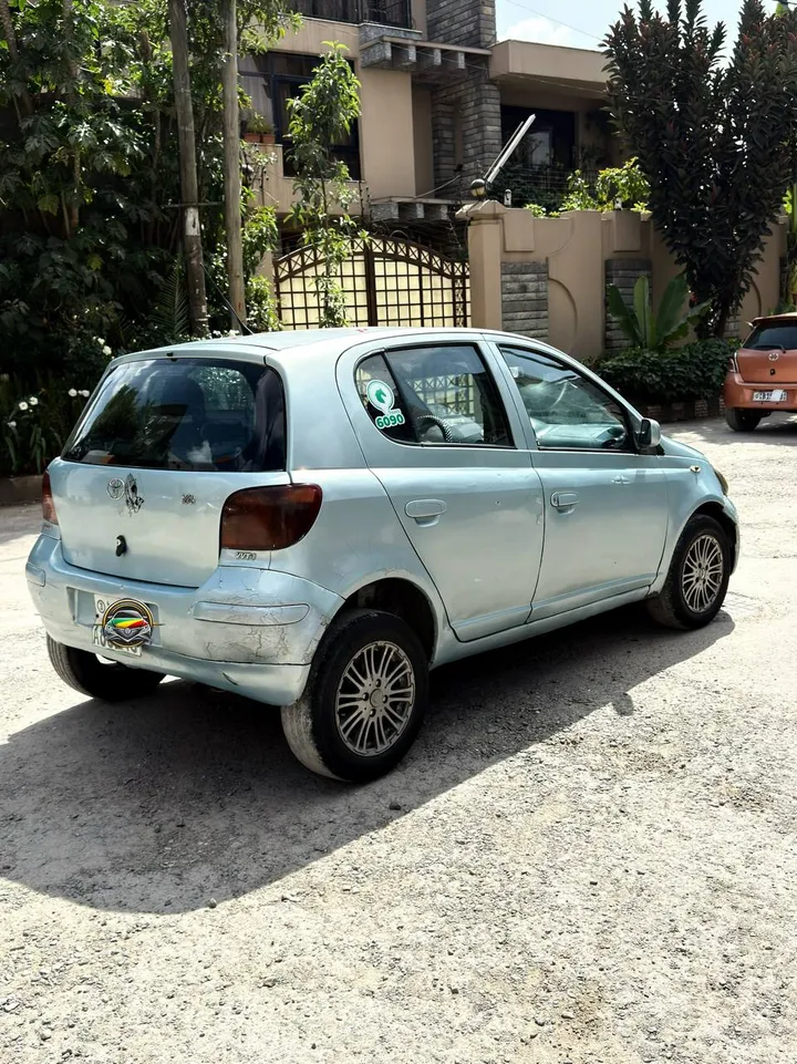 Toyota Vitz Yaris 2003 Manual – photo 5