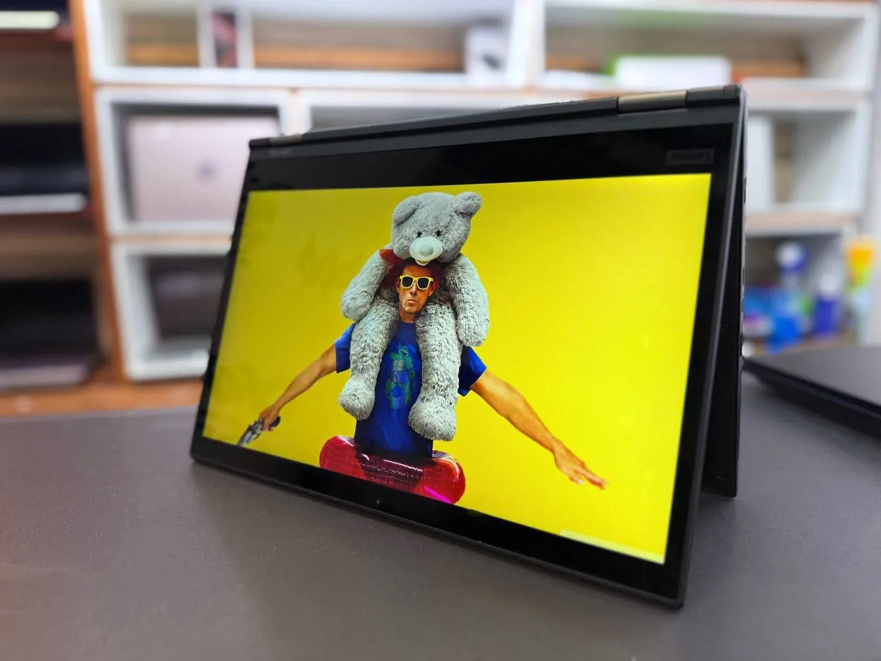 Lenovo X1 Yoga i5 Laptop – photo 4