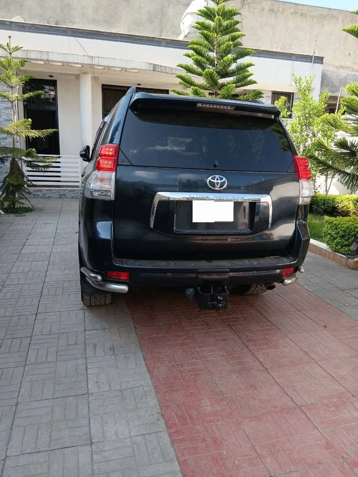Toyota Land Cruiser Prado 2012 – photo 5