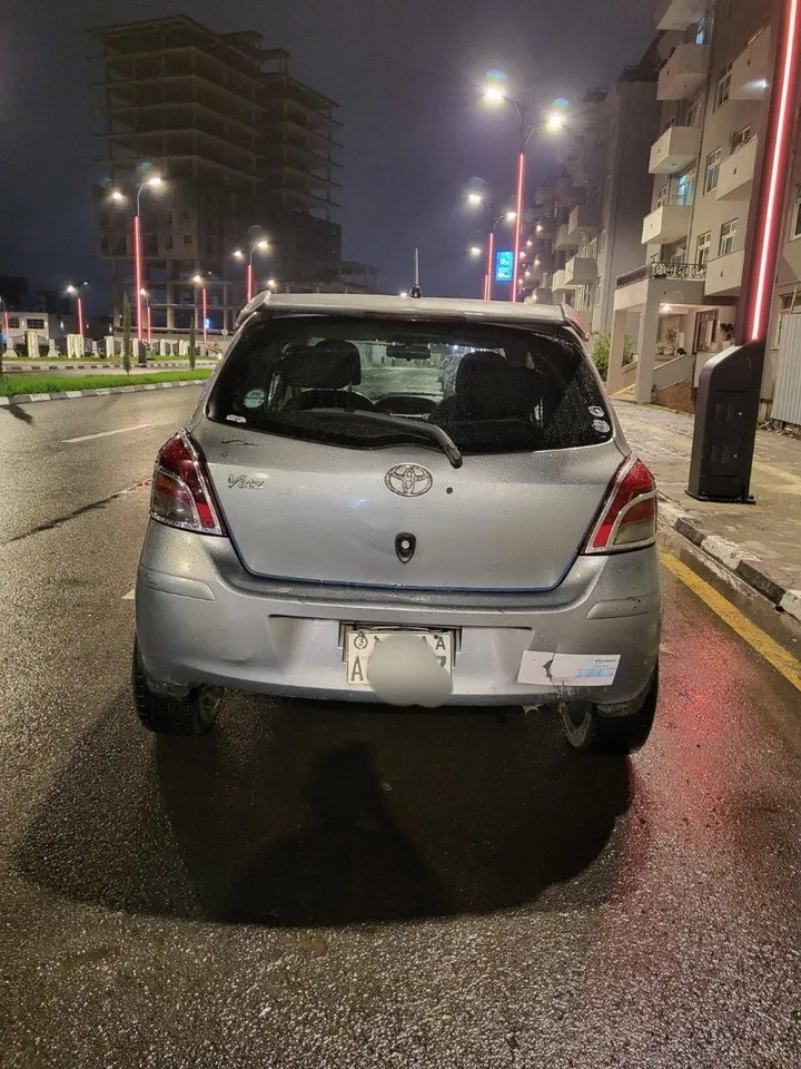 Toyota Yaris Compact 2008 Automatic – photo 5