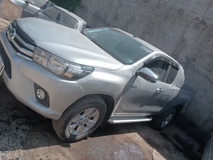 Toyota Hilux Revolution 2019 – photo 4