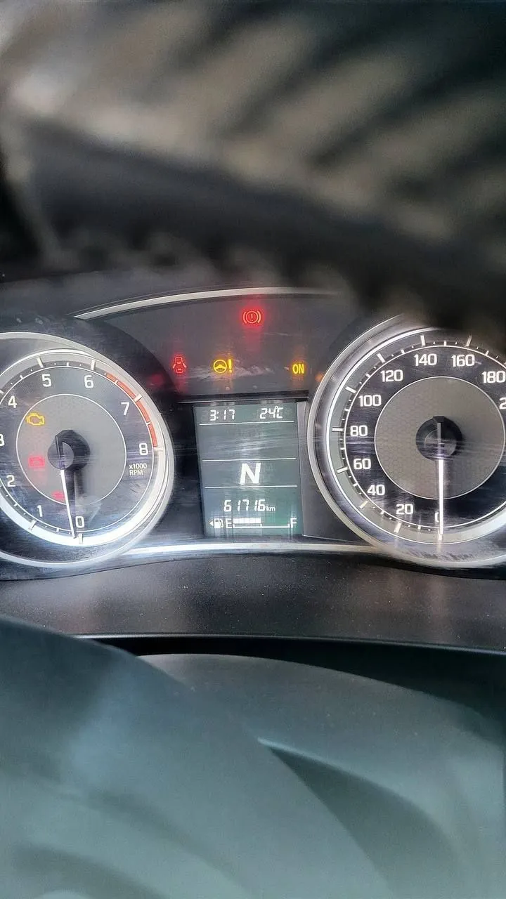 Suzuki Dzire 2021 Automatic – photo 3