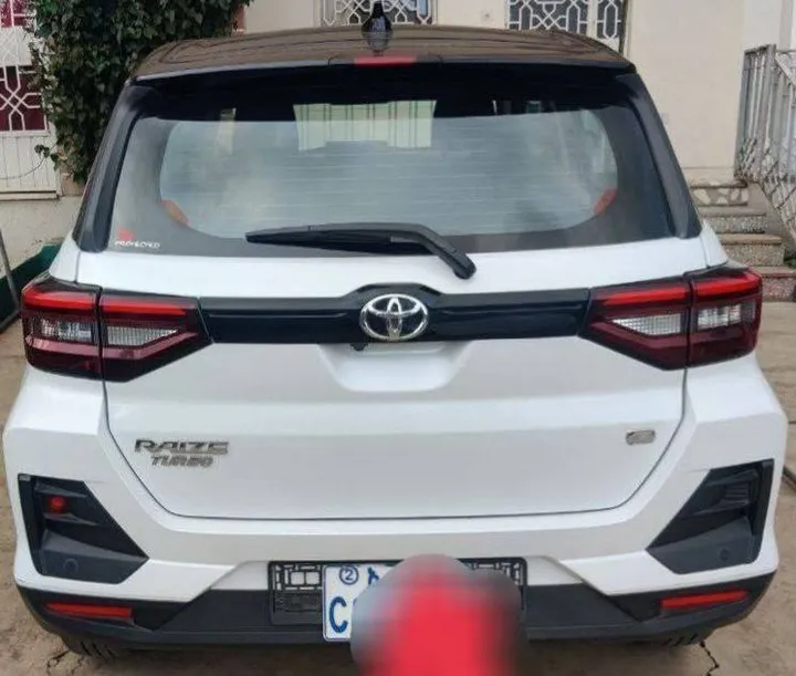 Toyota Raize 2022 SUV Automatic – photo 3