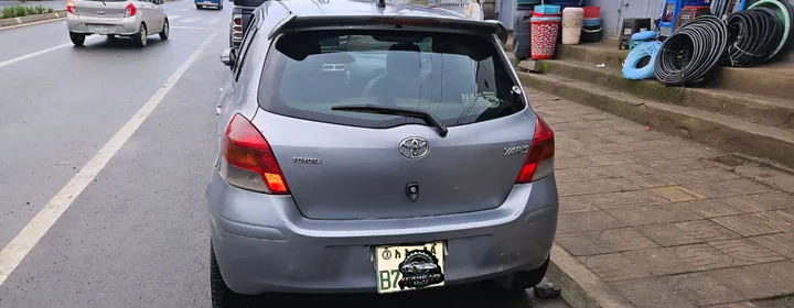 Toyota Yaris Compact 2008 – photo 4