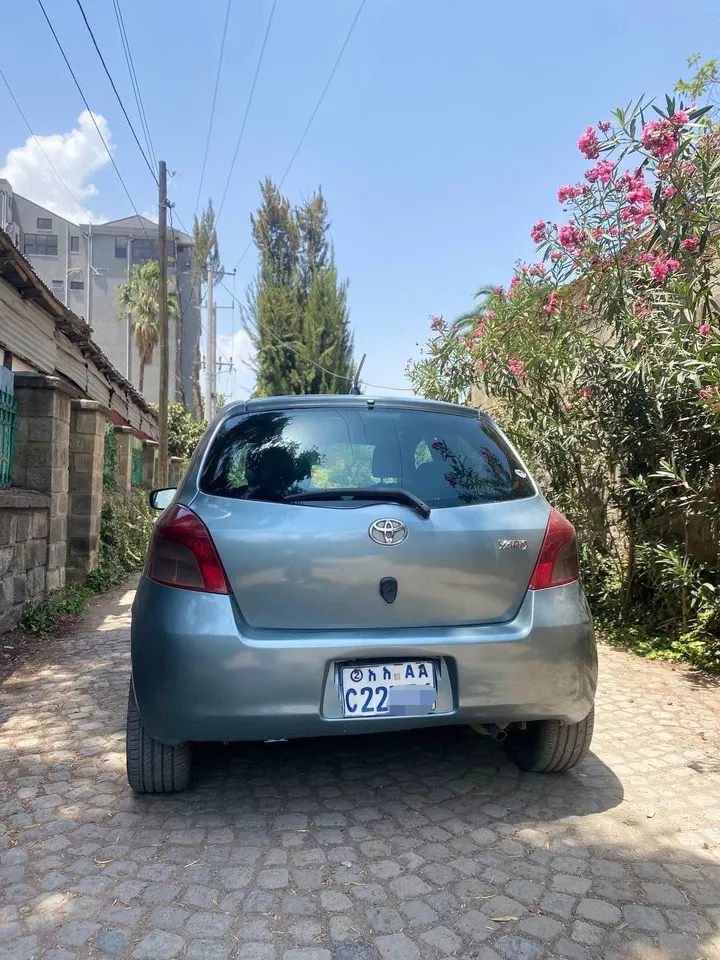 Toyota Yaris Compact 2007 – photo 5