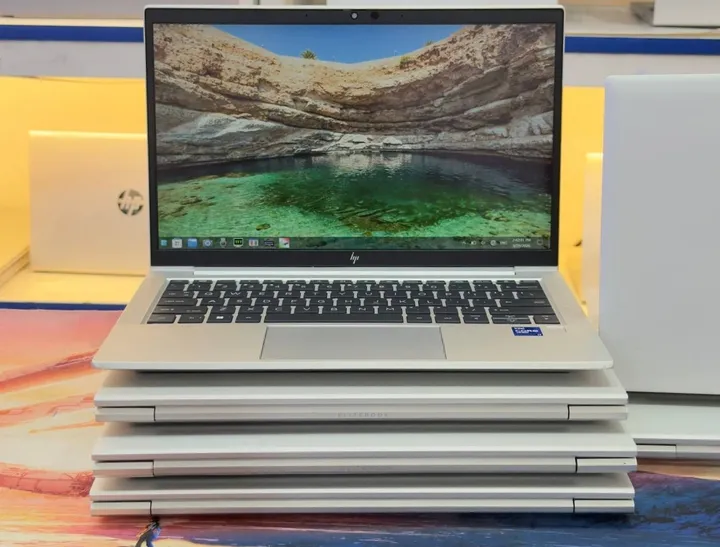 HP EliteBook 830 G8 Touchscreen Laptop – photo 3