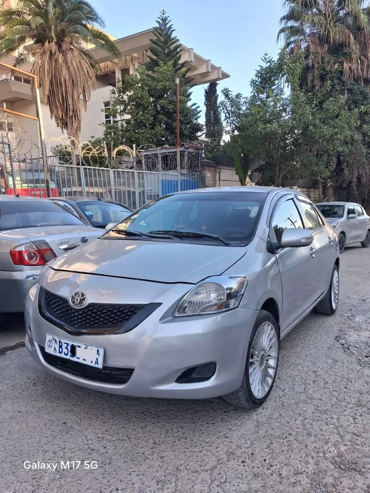 Toyota Yaris Belta 2010 Automatic – photo 6
