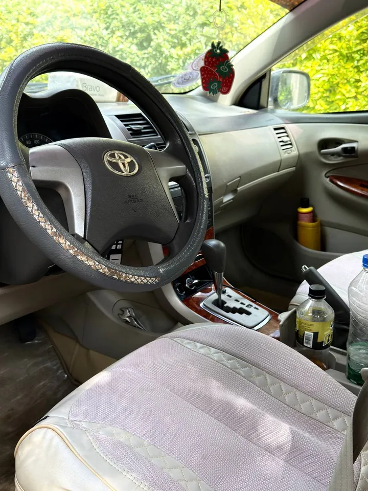 Toyota Corolla 2010 Automatic – photo 7