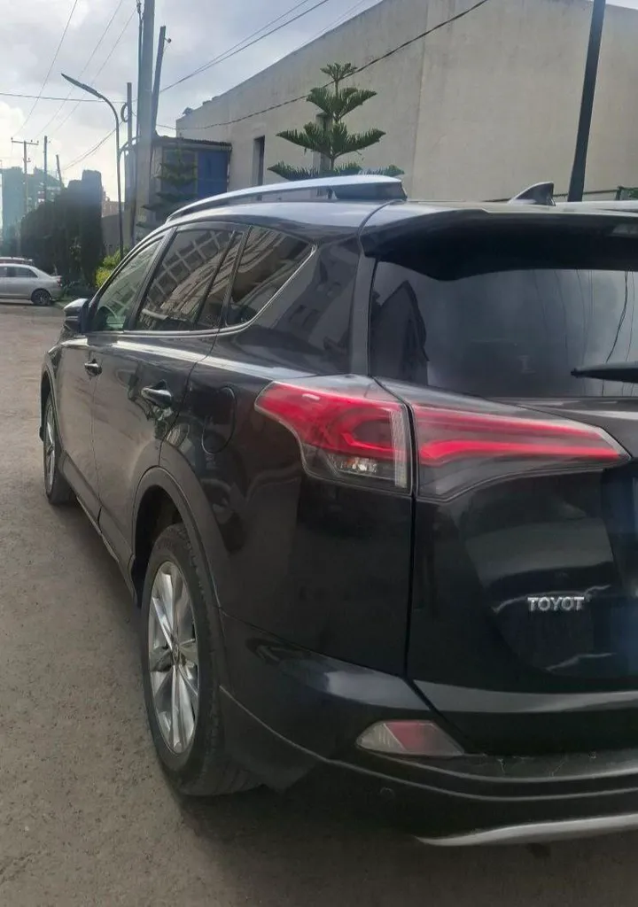 Toyota RAV4 2018 Europe Full Option – photo 7