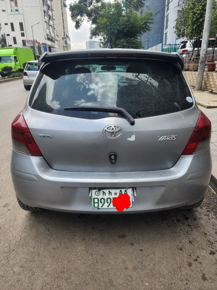 Toyota Compact 2008 Automatic – photo 3
