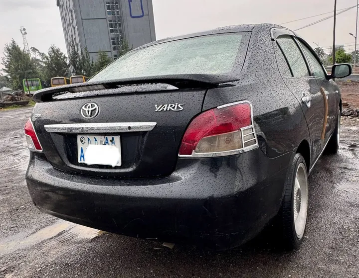 Toyota Yaris Sedan 2008 Automatic – photo 4