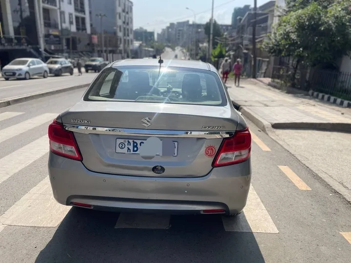 Suzuki Dzire 2021 Automatic – photo 3
