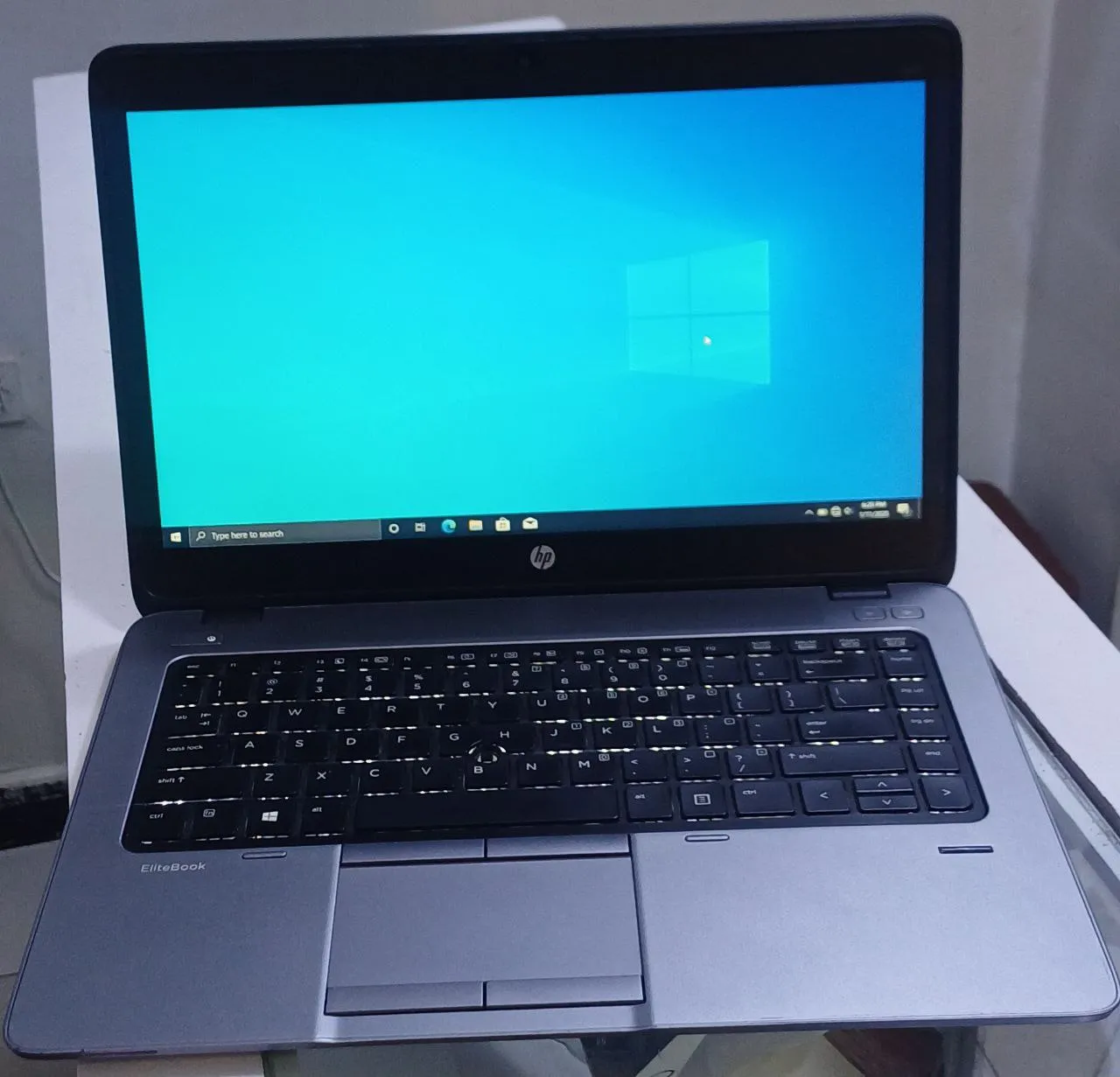 HP Elitebook 840 G1 Laptop – photo 3