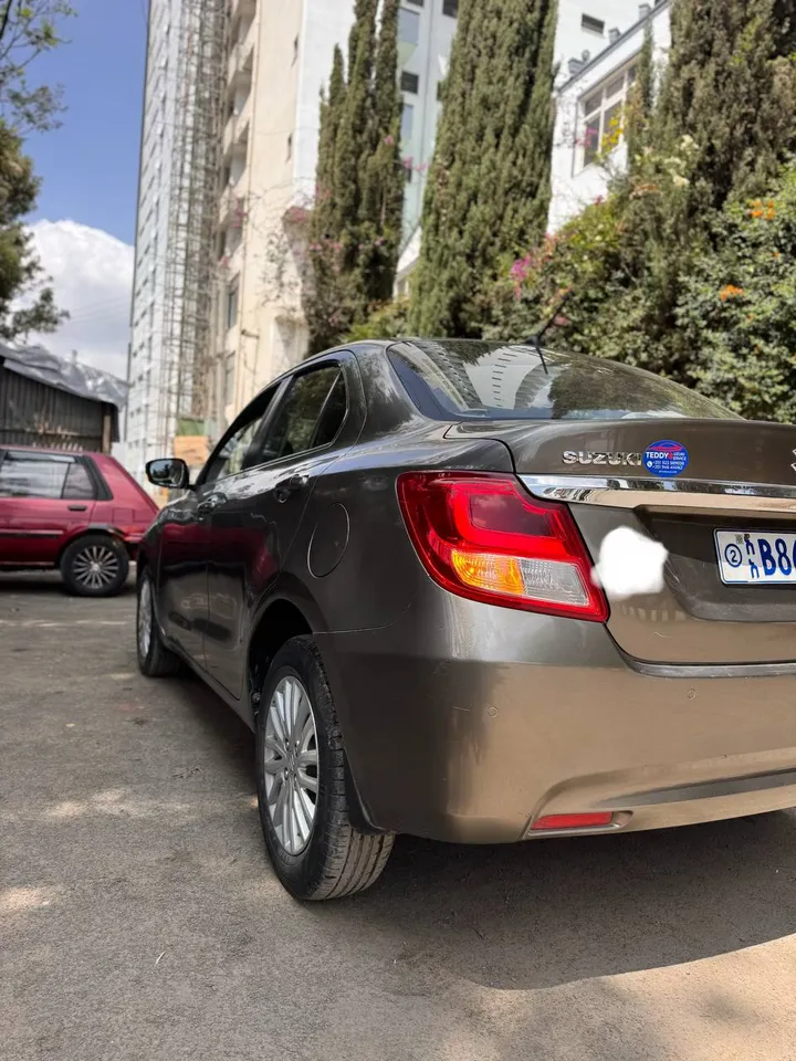 Suzuki Dzire 2021 Automatic – photo 6