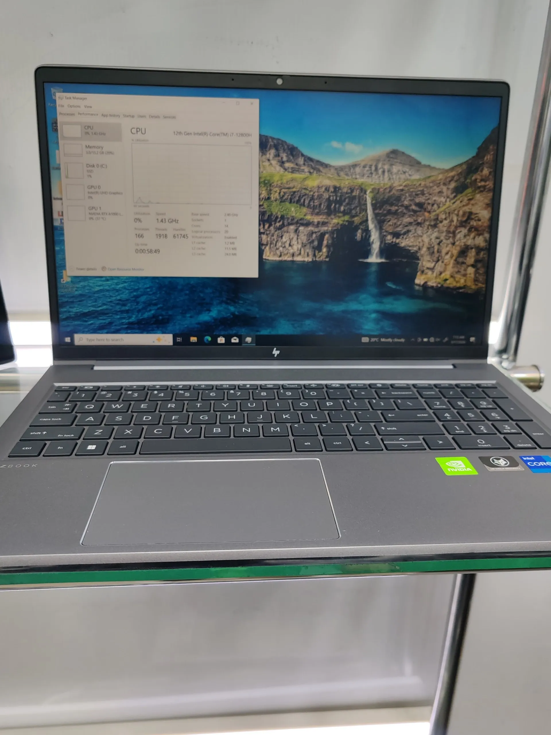 HP ZBook 15 Core i7 12th Gen – photo 4