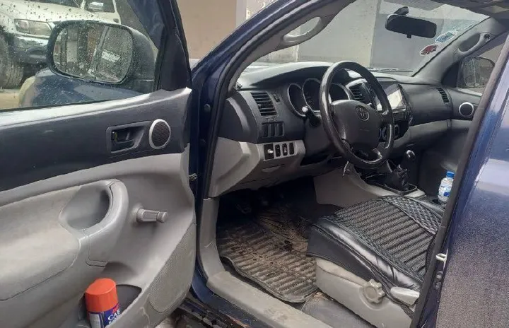 Toyota Tacoma 2007 4WD Manual – photo 3