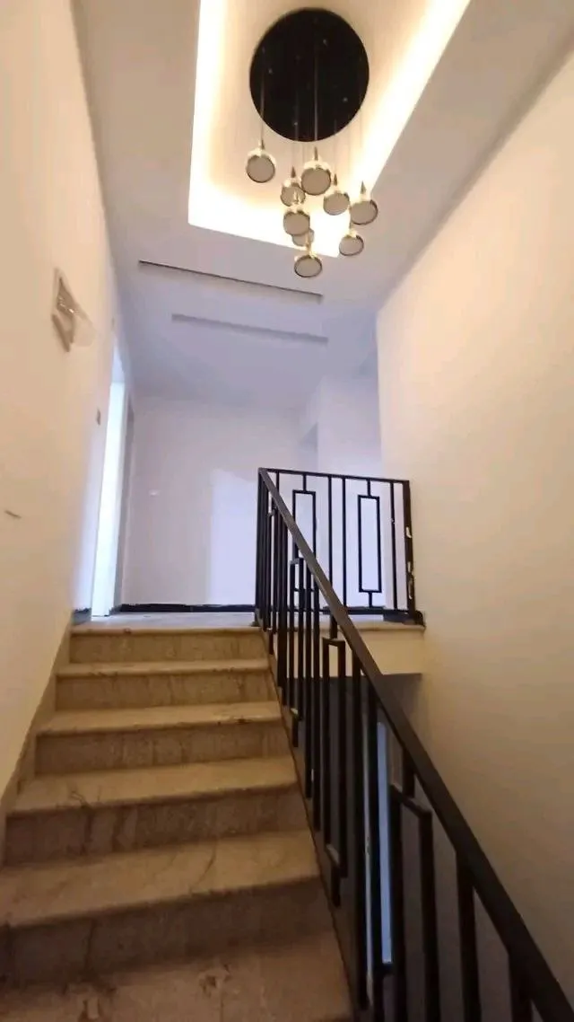 Modern G+3 House 160 sqm – photo 4
