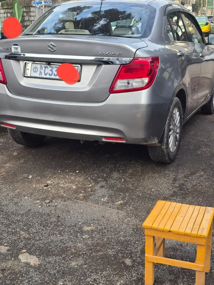 Suzuki Dzire 2022 Automatic – photo 4
