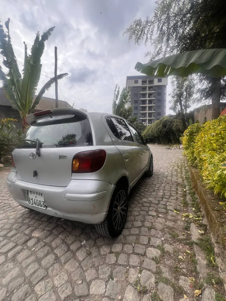 Toyota Vitz 2004 Automatic – photo 5