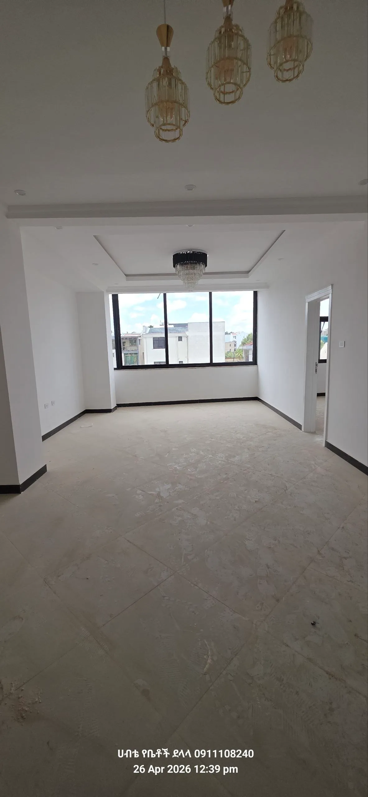 3 Bedroom Apartment in Summit – photo 5