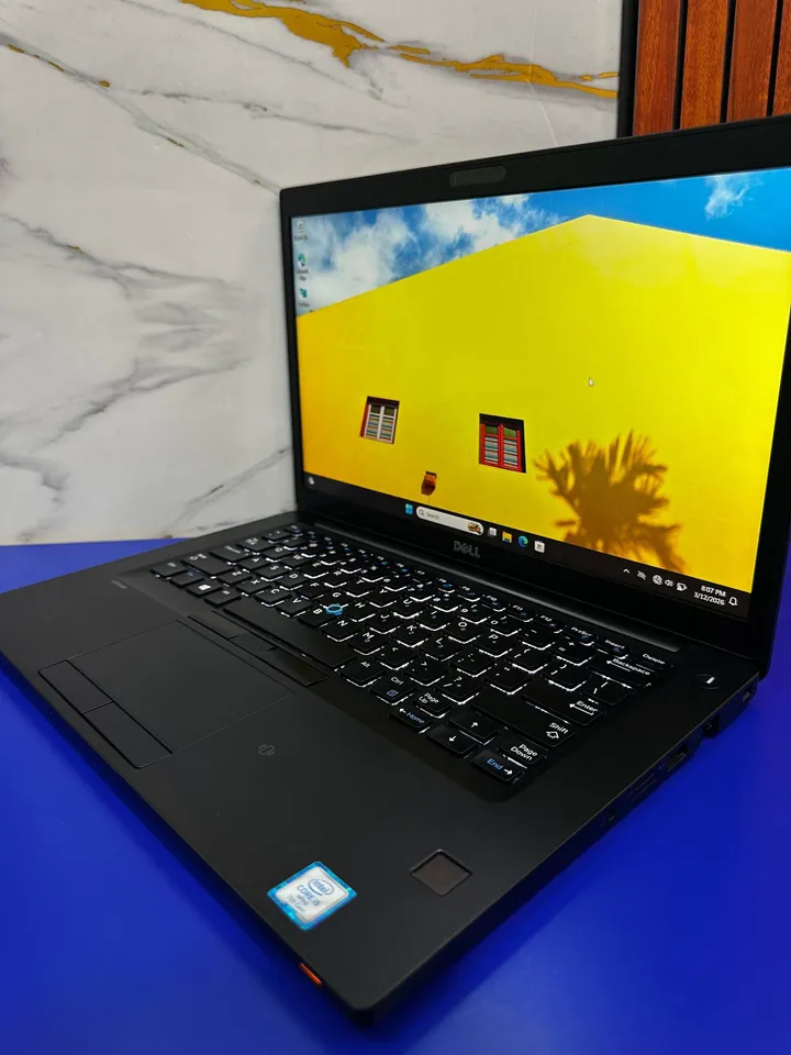 Dell Latitude E-7480 i5 Laptop – photo 4