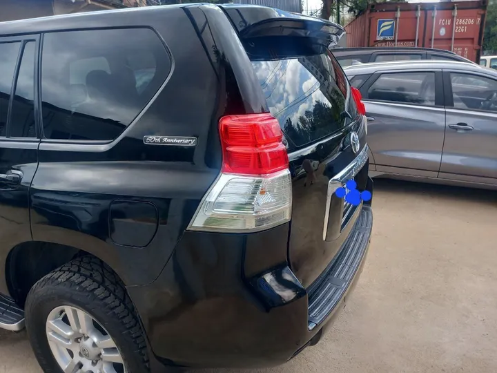 Toyota Land Cruiser Prado 2013 – photo 6