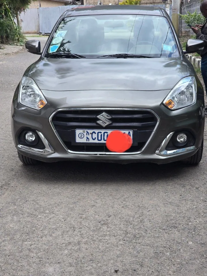 Suzuki Dzire 2021 Automatic – photo 3